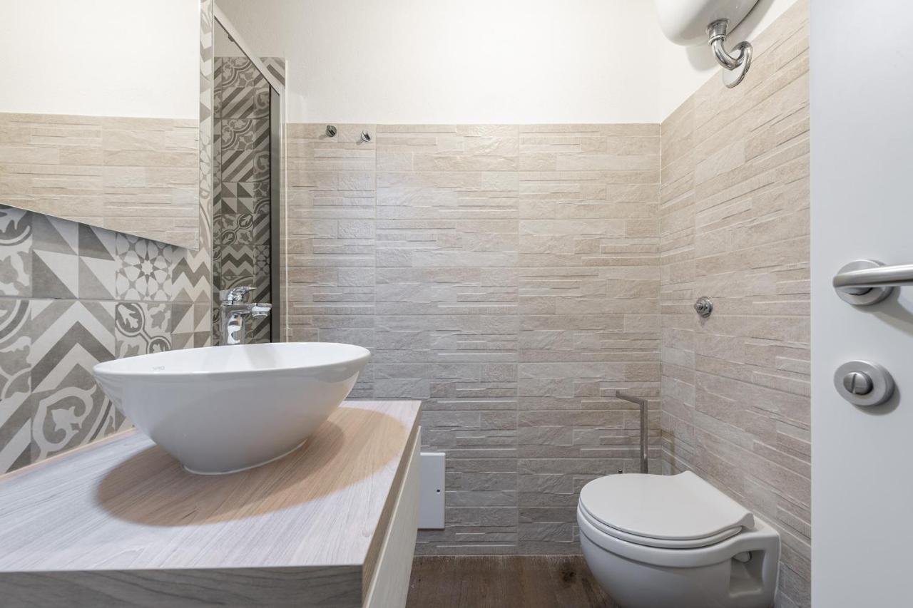 Promenade Boutique Rooms - City Centre Cagliari Exterior foto