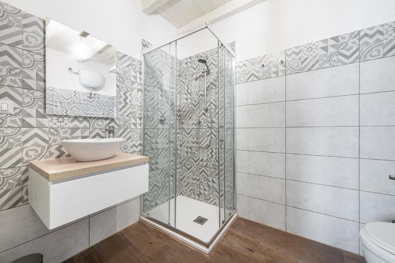 Promenade Boutique Rooms - City Centre Cagliari Exterior foto